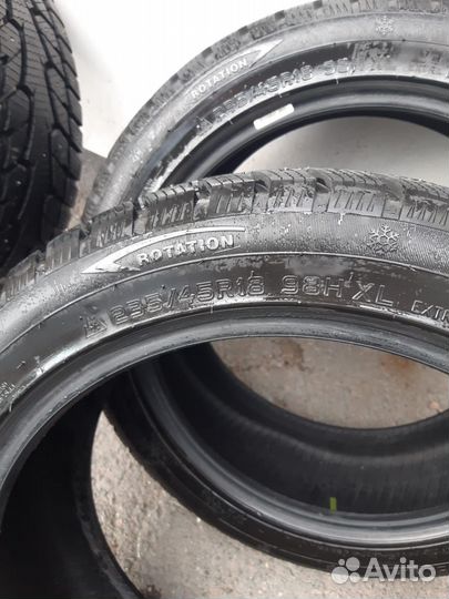 ONYX NY-W703 235/45 R18 98