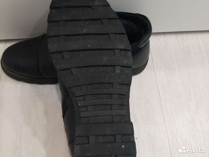 Ботинки мужские 43 размер бу