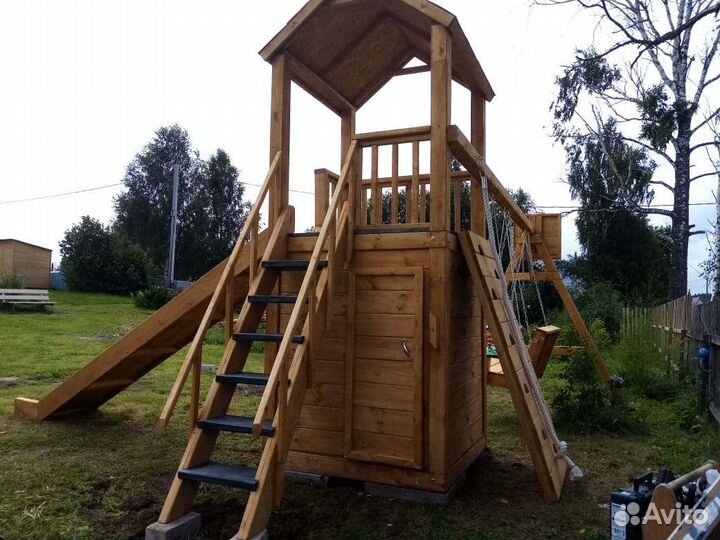 Детский игровой спортивный комплекс