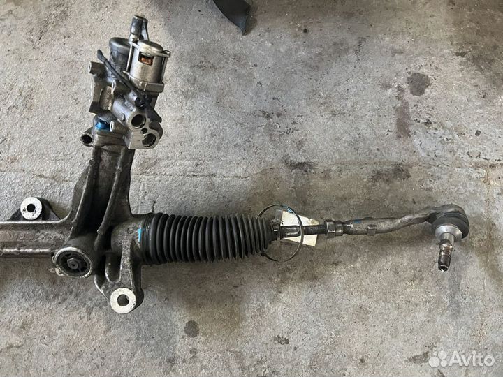 Рулевая рейка F 01 BMW с сервотроником бмв ф 01