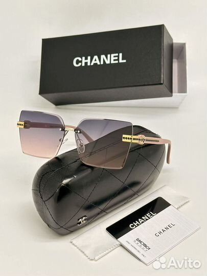 Солнцезащитные очки chanele