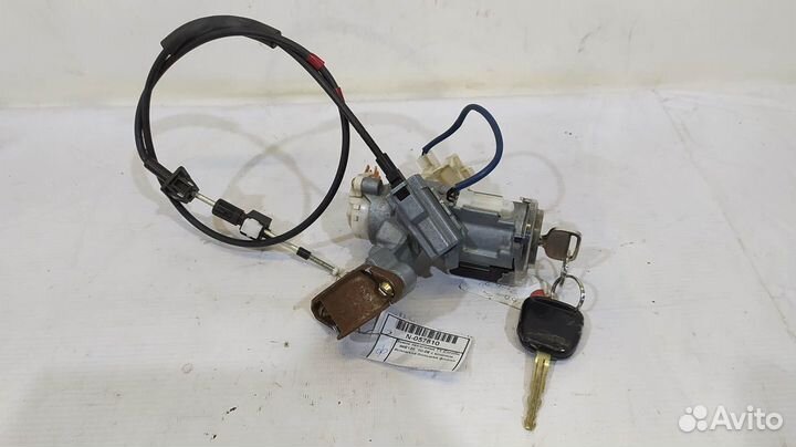 Замок зажигания toyota Corolla E12 00-06 с ключом