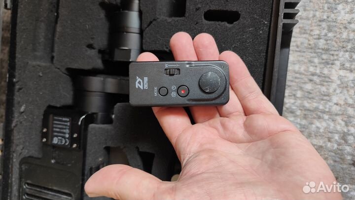 Стабилизатор zhiyun crane