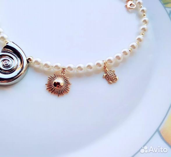 Колье чокер с ракушкой