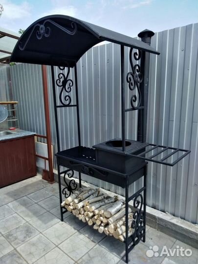 Мангал с навесом, мангал с крышей