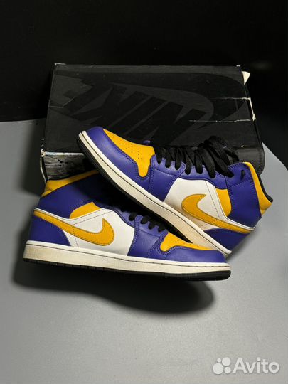 Air Jordan 1 Mid Lakers (42.5eur) (оригинал)