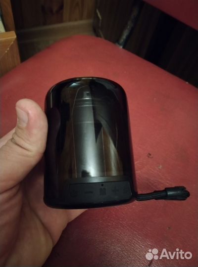 Портативная колонка