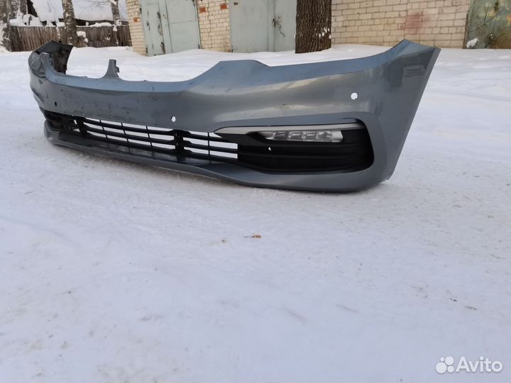 BMW 5 g30 бампер передний