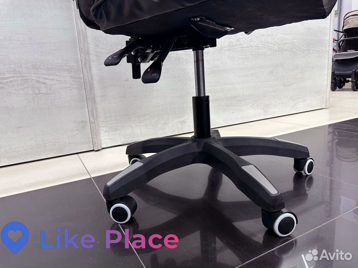 Геймерское кресло от производителя