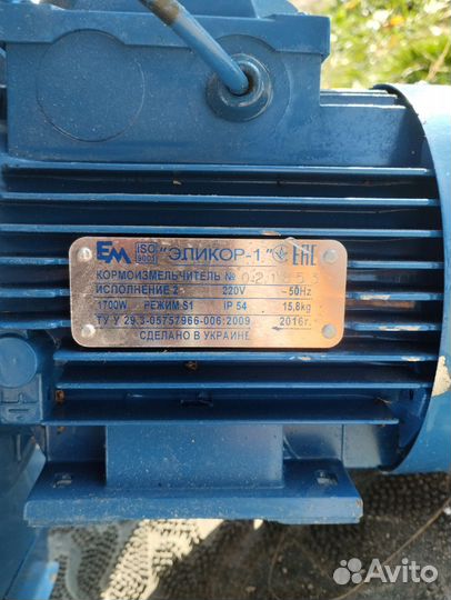 Крупорушка зернодробилка