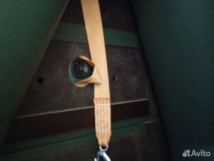 Лодка килевая пвх