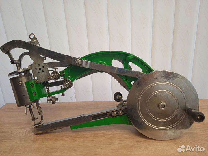 Машинка швейная Версаль обувная