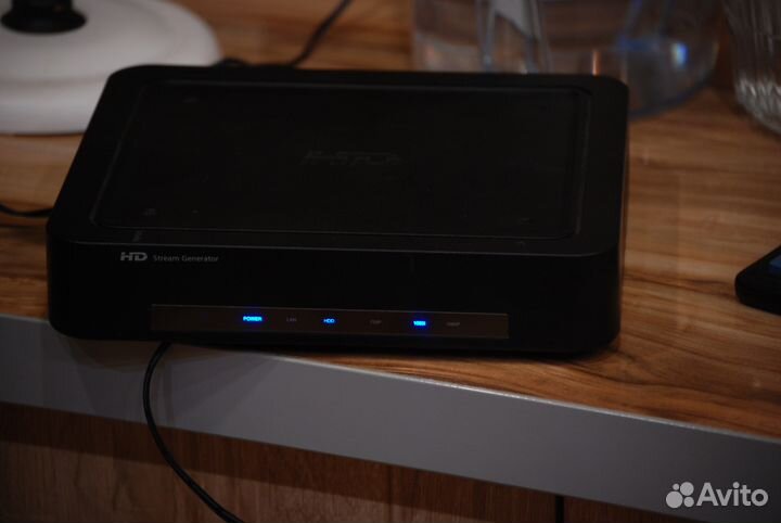 Демонстратор HD Stream Generator HVP-4008H