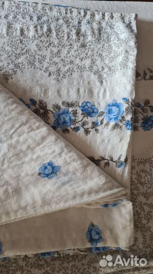 Постельное белье новое б/у, одеяла, полотенца