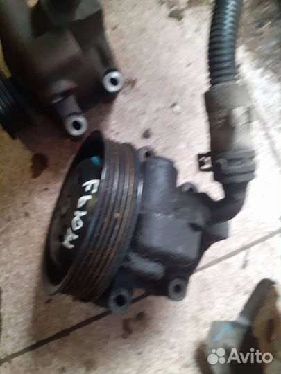 Насос гидроусилителя Ford Fusion