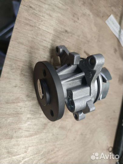 Помпа насос водяной ford mazda volvo duratec