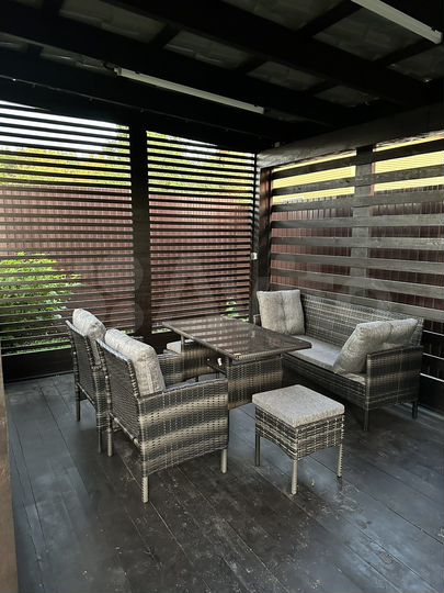 Дом 300 м² на участке 14 сот.