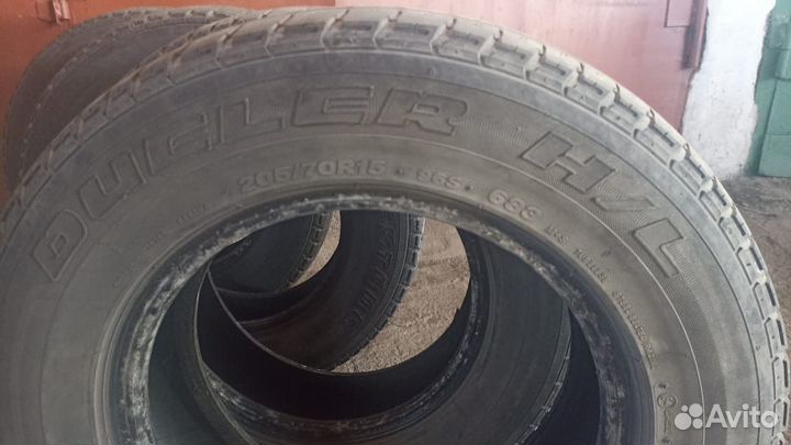Bridgestone Dueler H/L 205/70 R15