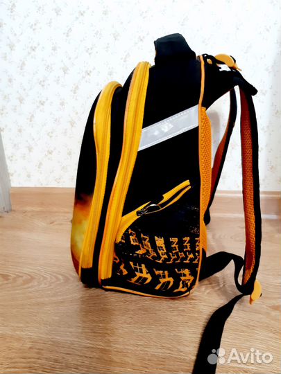 Школьный рюкзак, эргономичная спинка