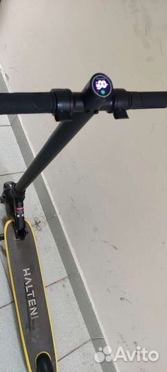 Самокат взрослый электрический бу