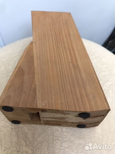 Подставка для кухонных ножей деревянная