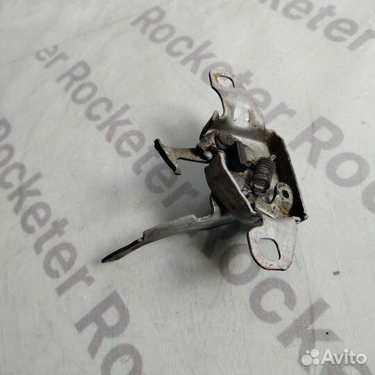 Замок капота Renault Duster H4MD430 2016