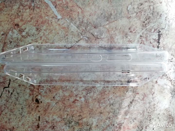 Силиконовый чехол на смартфон