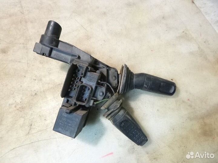 Переключатель поворотов подрулевой ford mondeo mondeo II 1996-2000