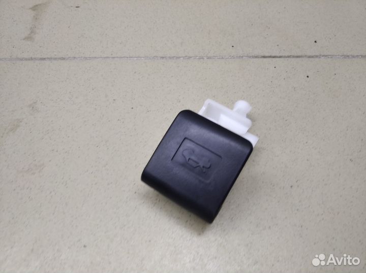 Ручка открывания капота Hi Lux 2015