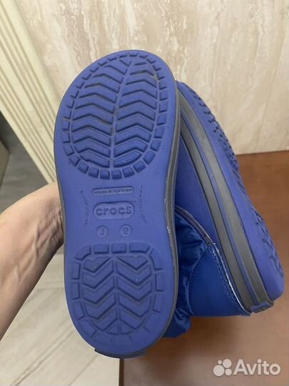 Дутики детские crocs j2