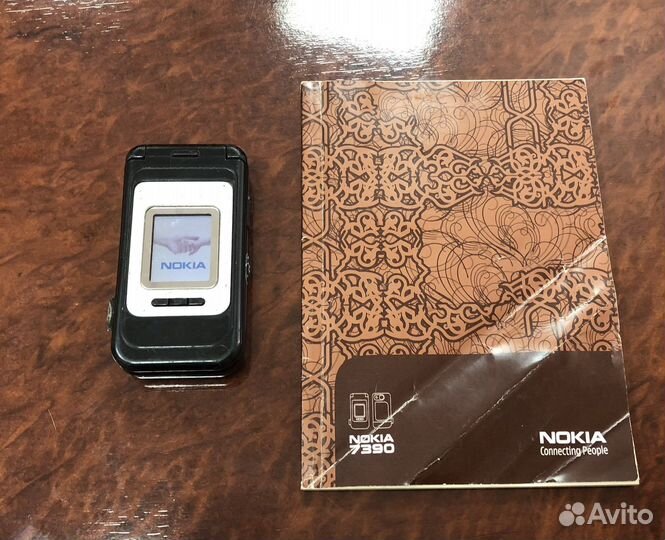 Телефоны разные