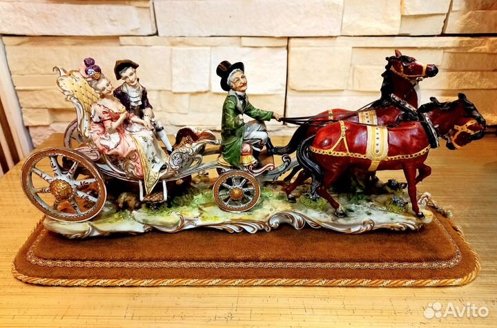 Антикварная статуэтка карета 19 век