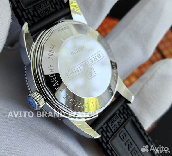 Часы Breitling Superocean Heritage black 42 каучук