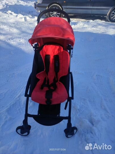 Прогулочная коляска