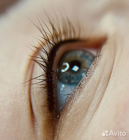 Модель на перманентный макияж