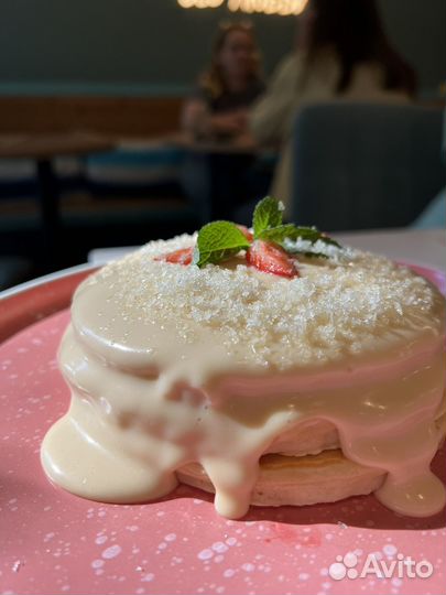 Помощник на бар в кофейню