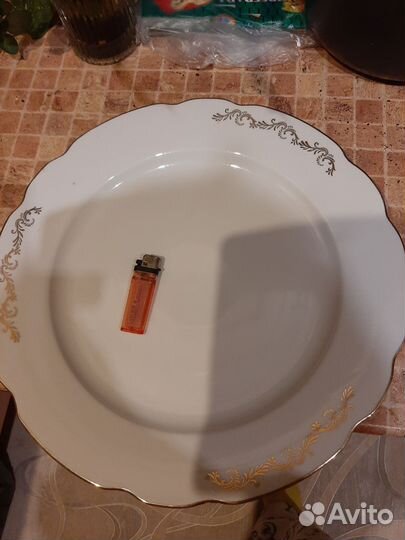 Большая тарелка блюдо