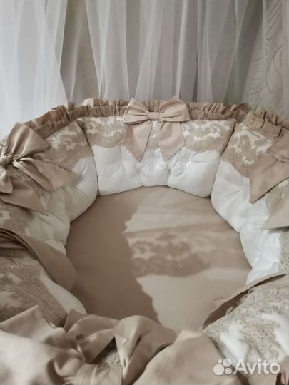 Кровать с балдахином