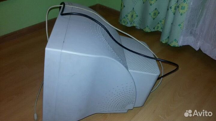 Монитор самсунг (самтрон)