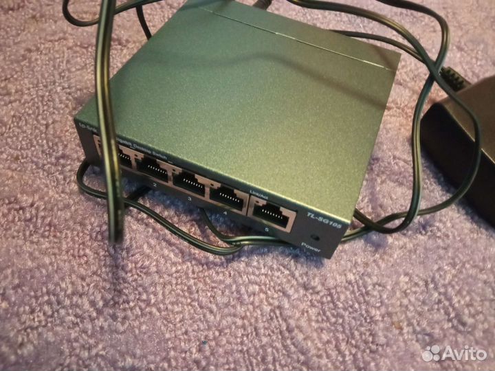 TP-Link TL-SG105 - гигабитный коммутатор