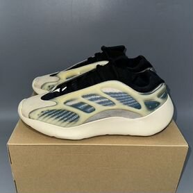 Кроссовки Adidas Yeezy 700 v3 оригинал