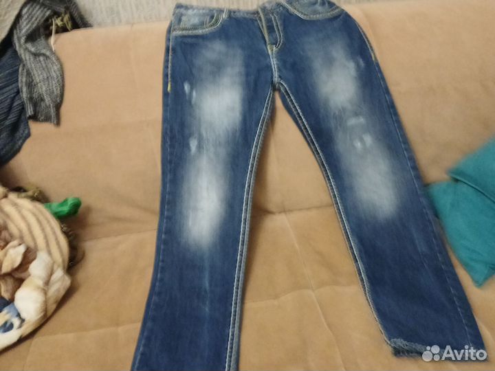 Джинсы