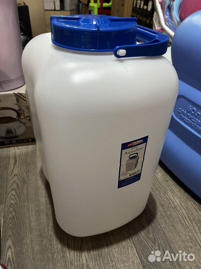 Пластиковые баки от 10л до 100л. Новые