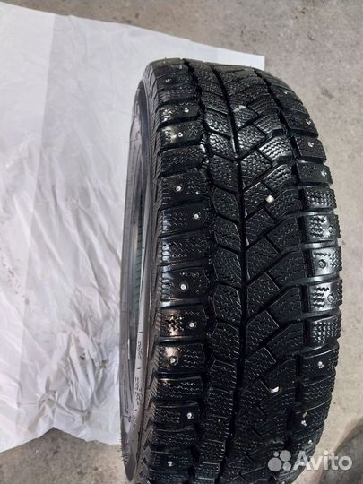 Viatti Brina Nordico V-522 195/65 R15