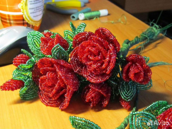 Розы из бисера