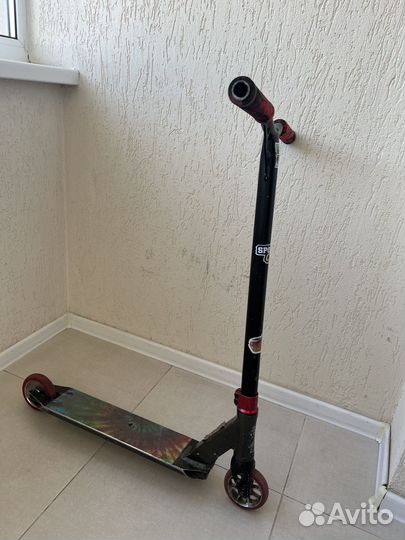 Трюковой самокат