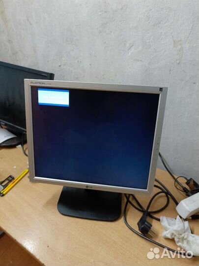 Мониторы ЖК 17 дюймов