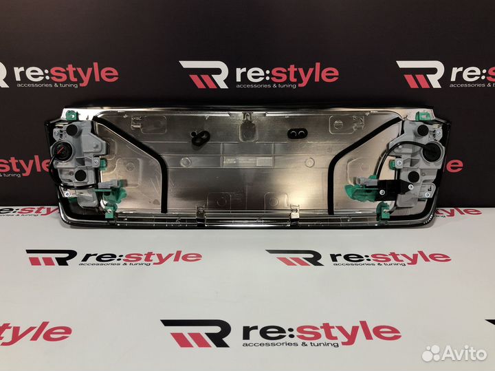 Накладка под номер Lexus LX570 с 2016 K1128