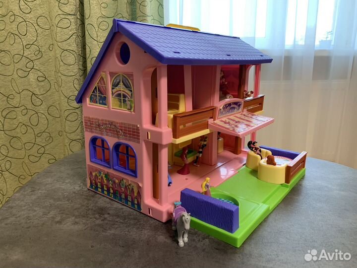 Домик кукольный