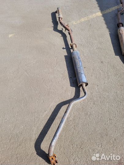 Глушитель(средняя часть) на Nissan Primera P12